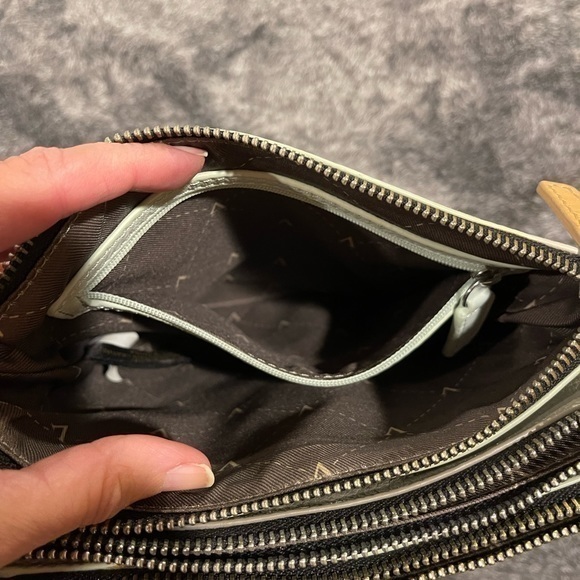 Vince Camuto mint, gray and tan‎ crossbody bag - Picture 9 of 11